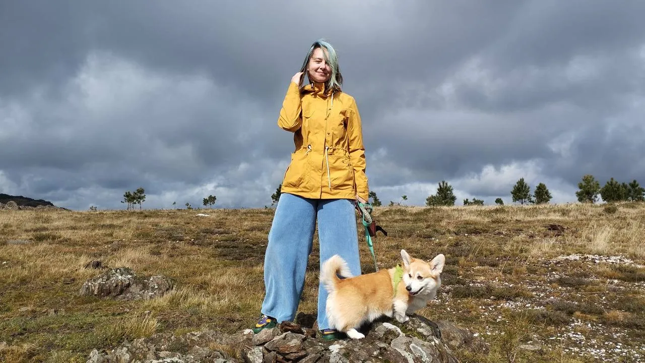 Natália and her dog Freyja